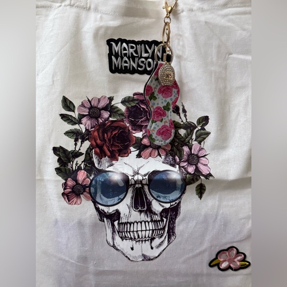 Flower skull handmade tote bag - Picture 1 of 3
